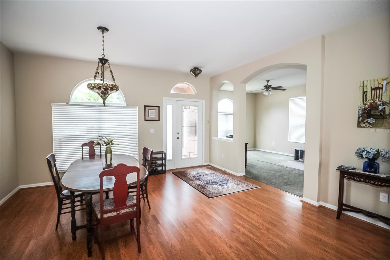 Image 9 of 40 For 29650 Eagle Station Drive