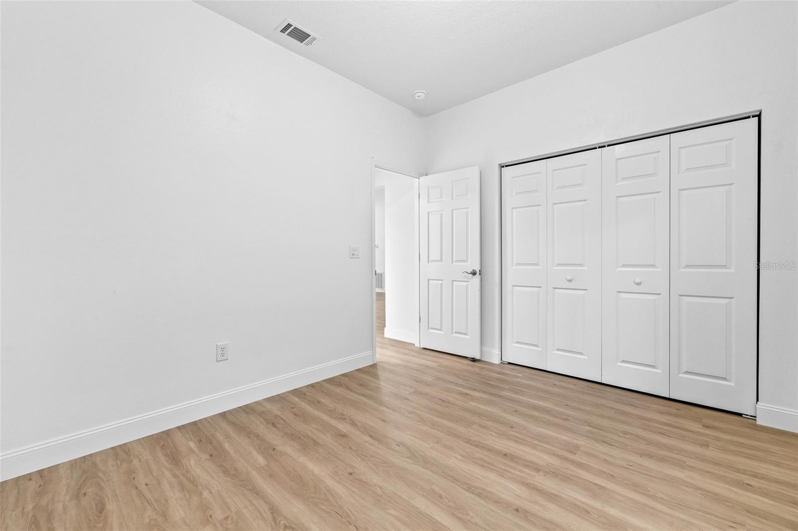 Image 20 of 46 For 7644 Conrad Street