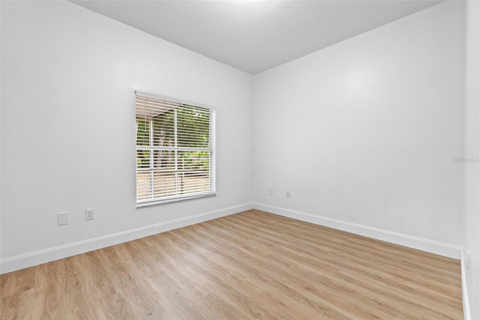 Image 21 of 46 For 7644 Conrad Street