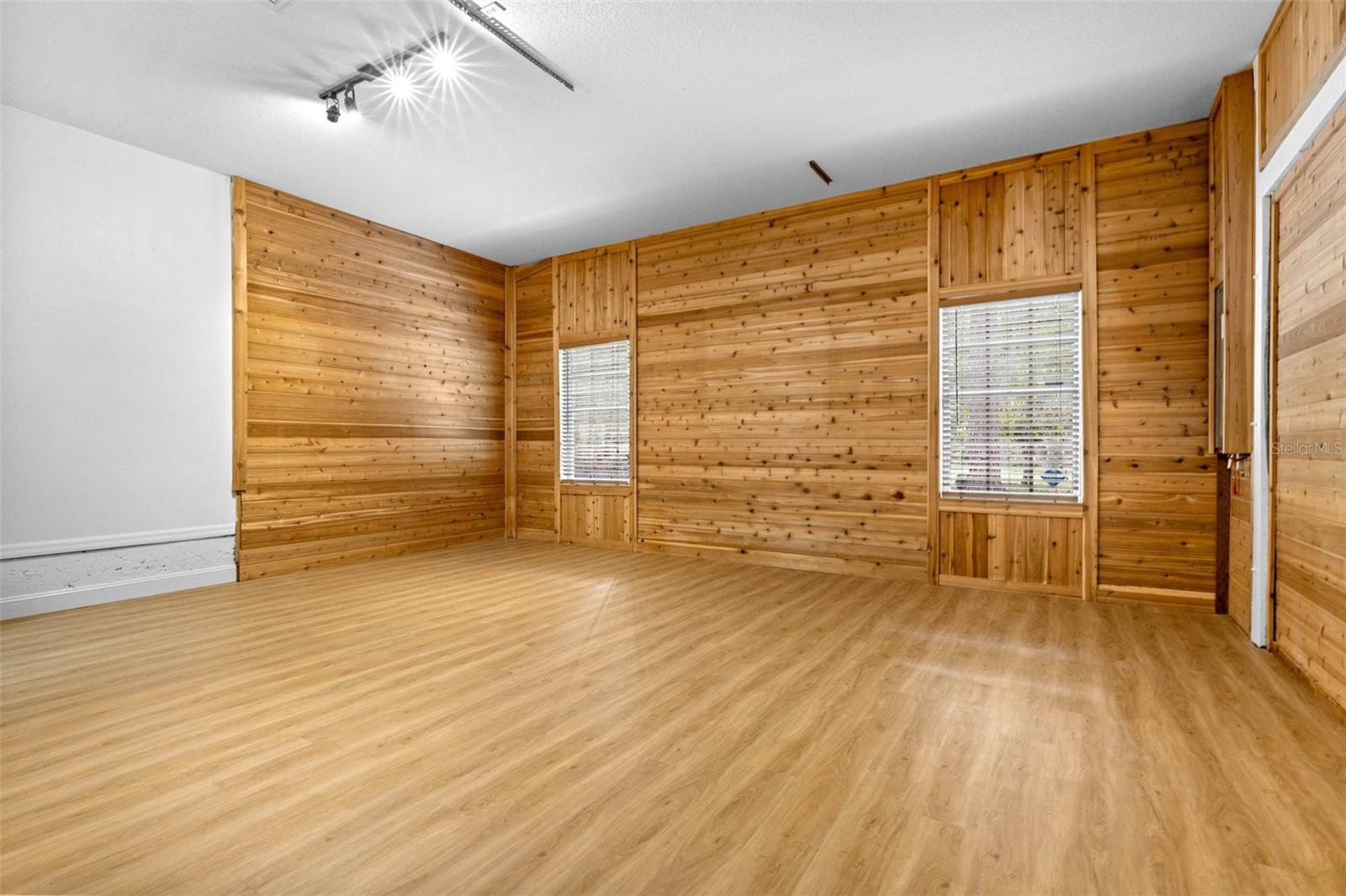 Image 32 of 46 For 7644 Conrad Street