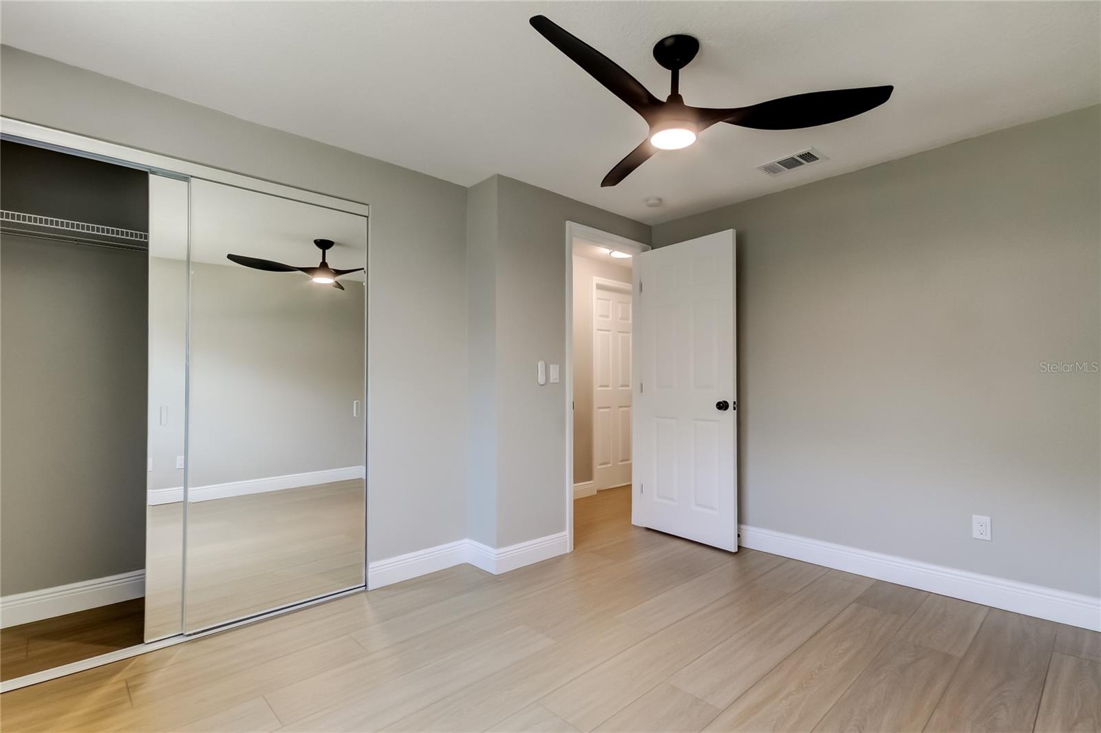 Image 41 of 64 For 10744 Drummond Road