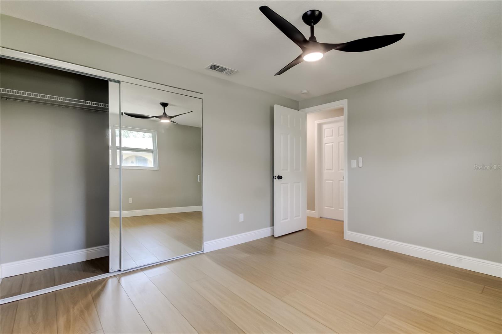 Image 45 of 64 For 10744 Drummond Road
