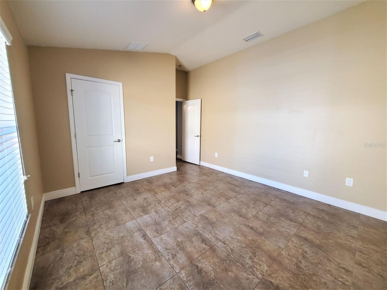 Image 10 of 17 For 10737 Standing Stone Drive