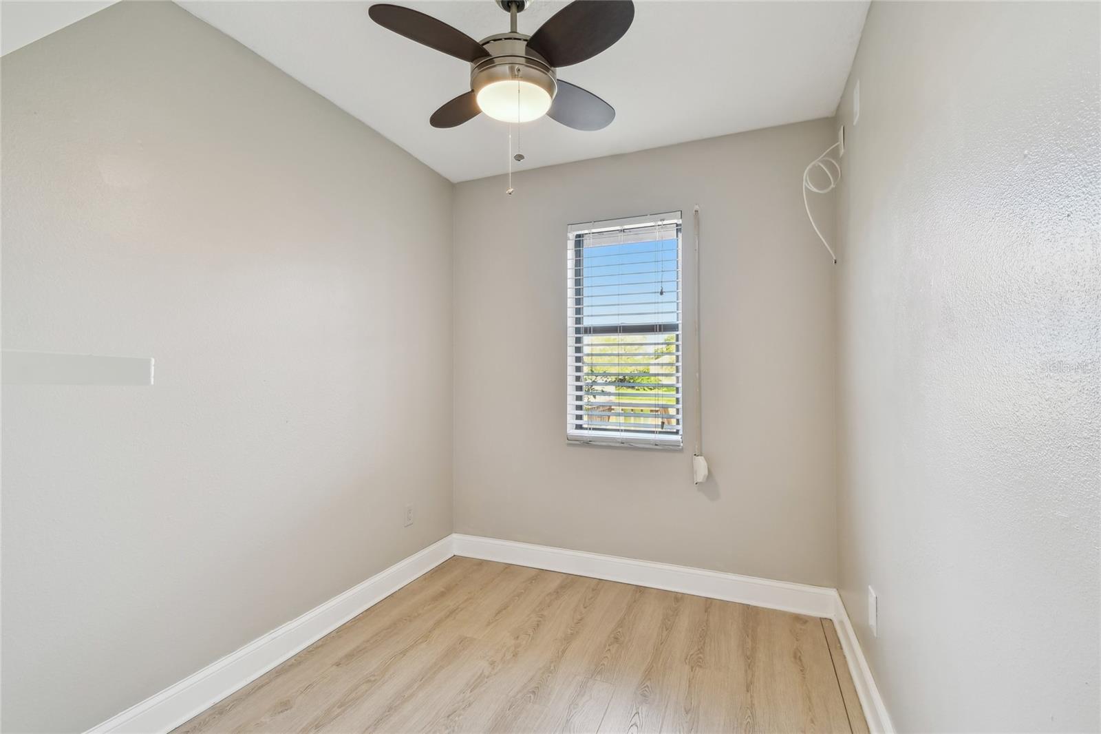 Image 23 of 83 For 1175 San Carlos Avenue Ne
