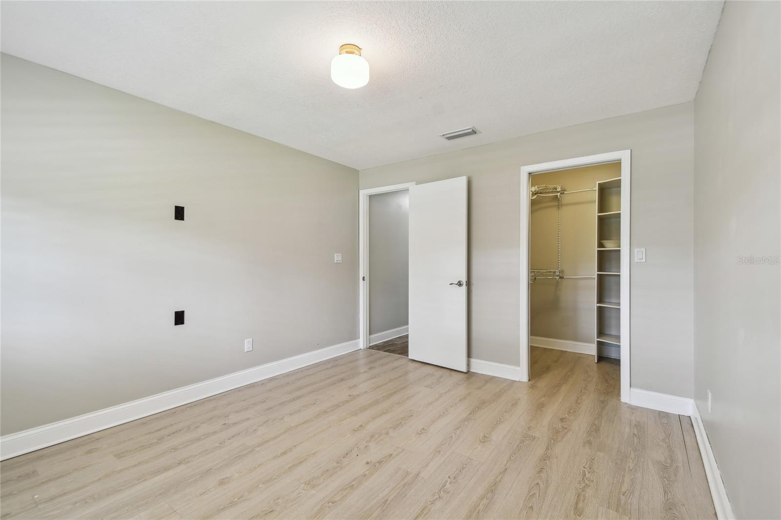 Image 34 of 83 For 1175 San Carlos Avenue Ne