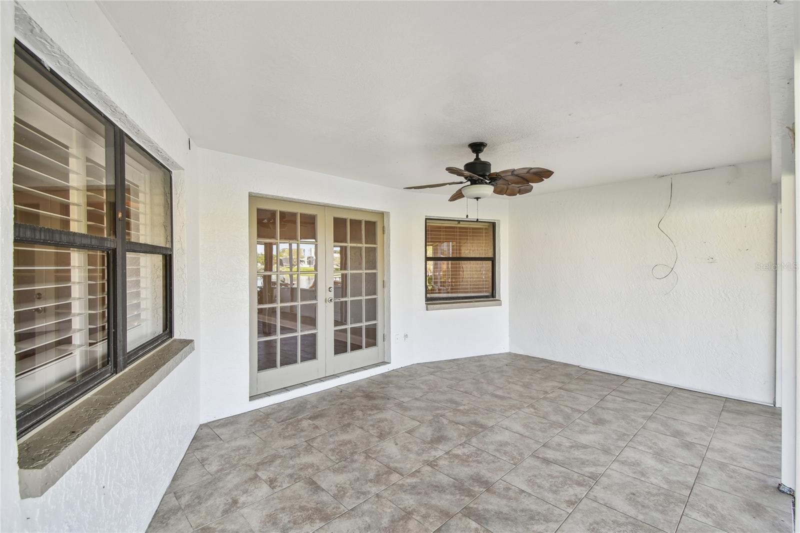 Image 44 of 83 For 1175 San Carlos Avenue Ne
