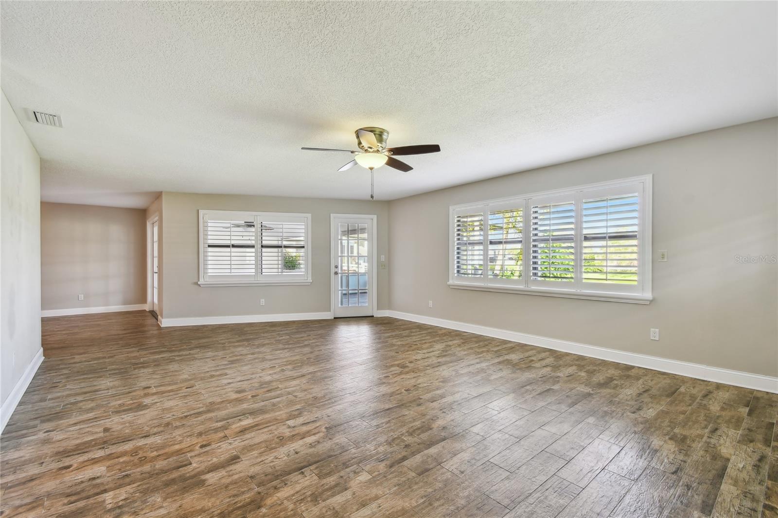 Image 9 of 83 For 1175 San Carlos Avenue Ne