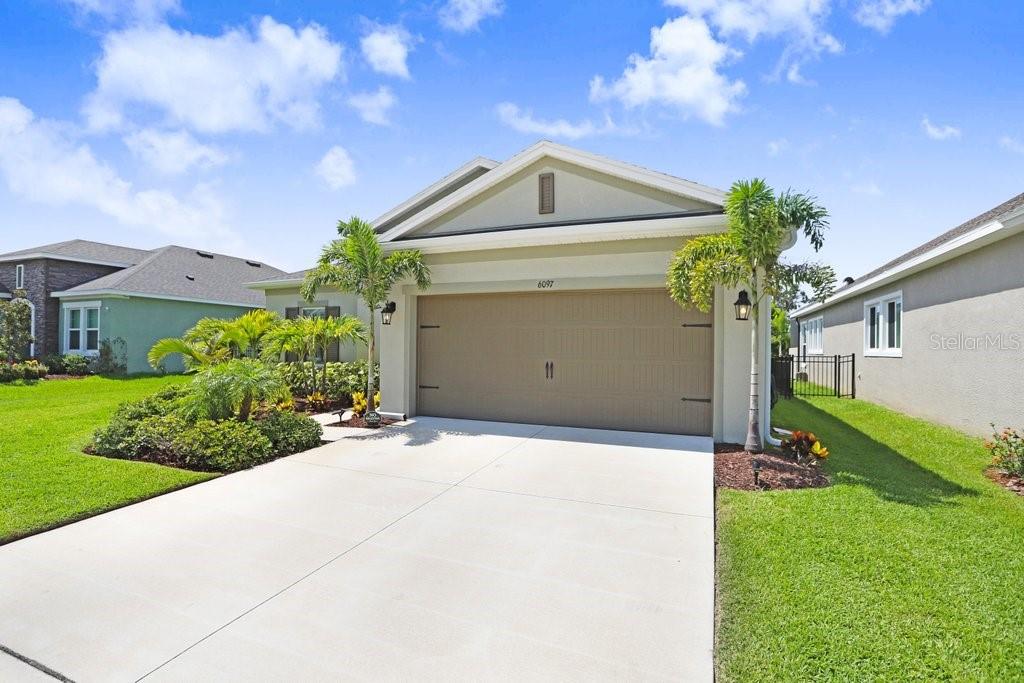 Image 3 of 63 For 6097 Golden Nettle Drive