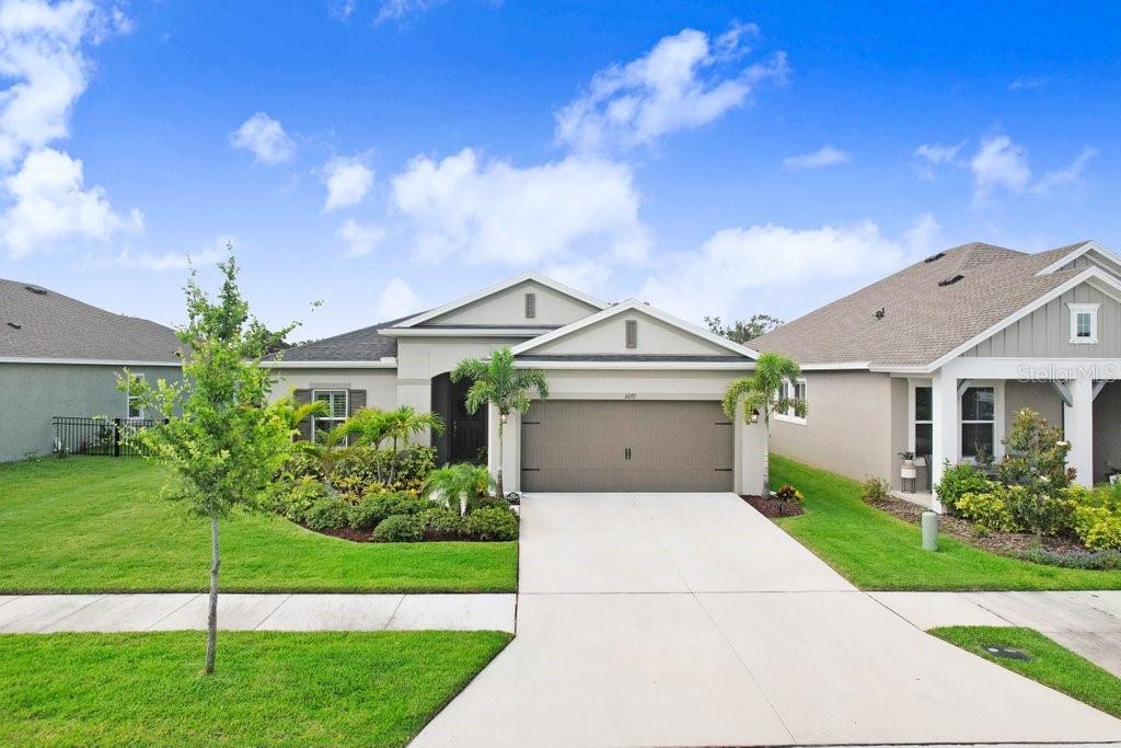 Image 33 of 63 For 6097 Golden Nettle Drive