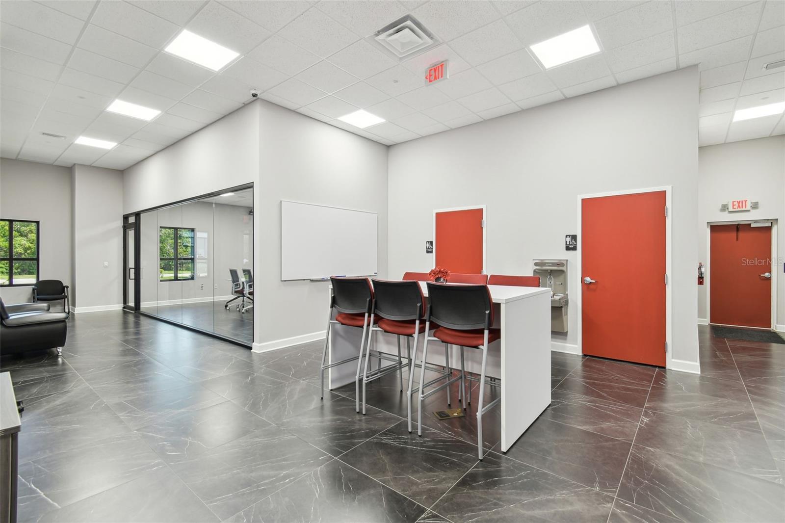 Listing photo id 22 for 13908 Monroes Business Park