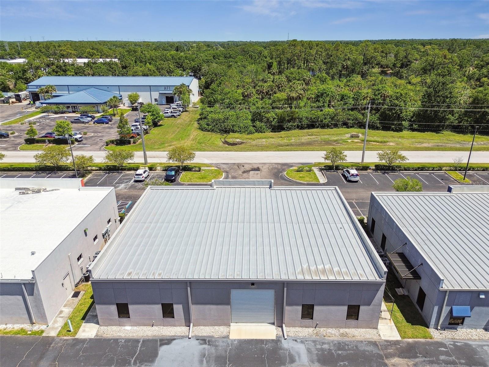 Listing photo id 1 for 13908 Monroes Business Park