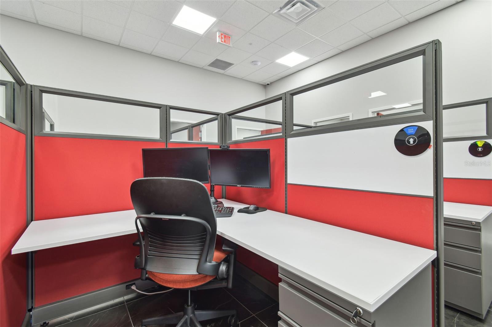 Listing photo id 56 for 13908 Monroes Business Park