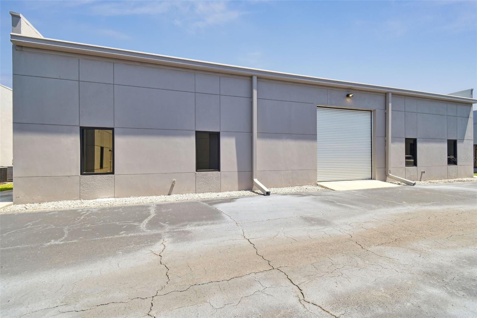 Listing photo id 61 for 13908 Monroes Business Park