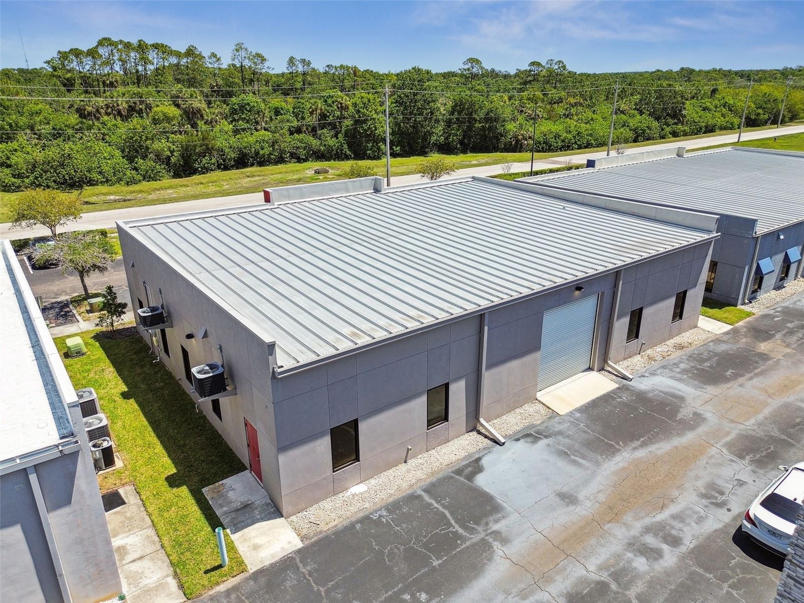 Listing photo id 65 for 13908 Monroes Business Park