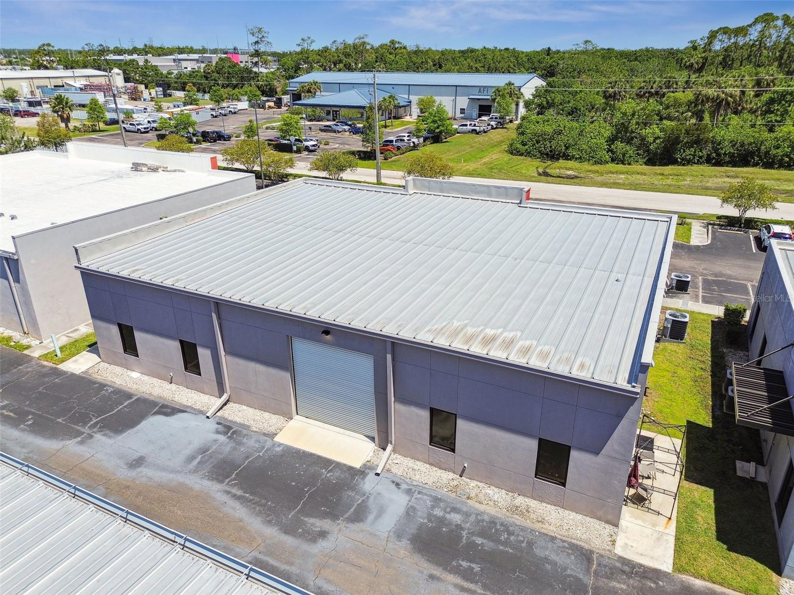 Listing photo id 66 for 13908 Monroes Business Park