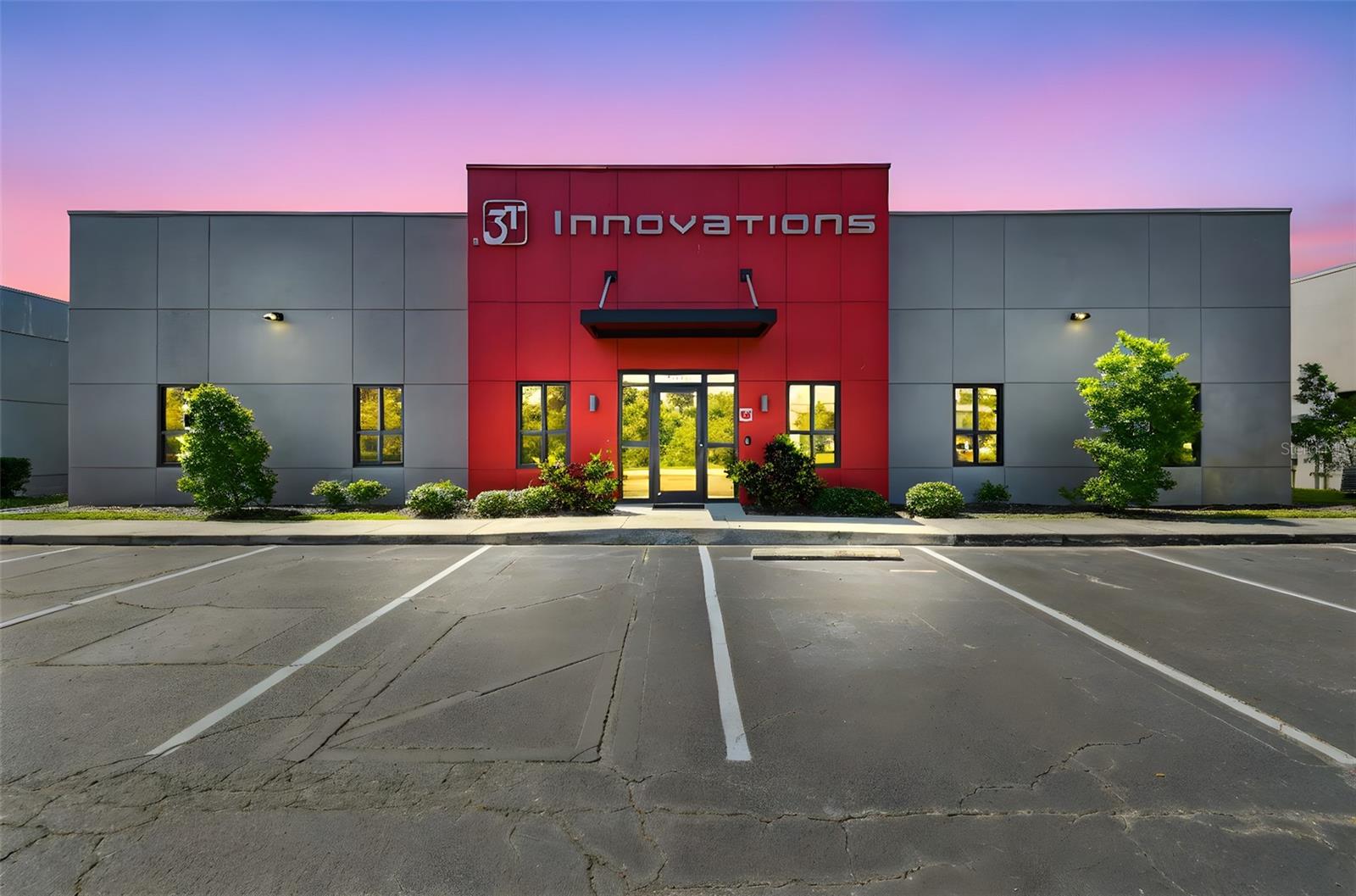 Listing photo id 79 for 13908 Monroes Business Park