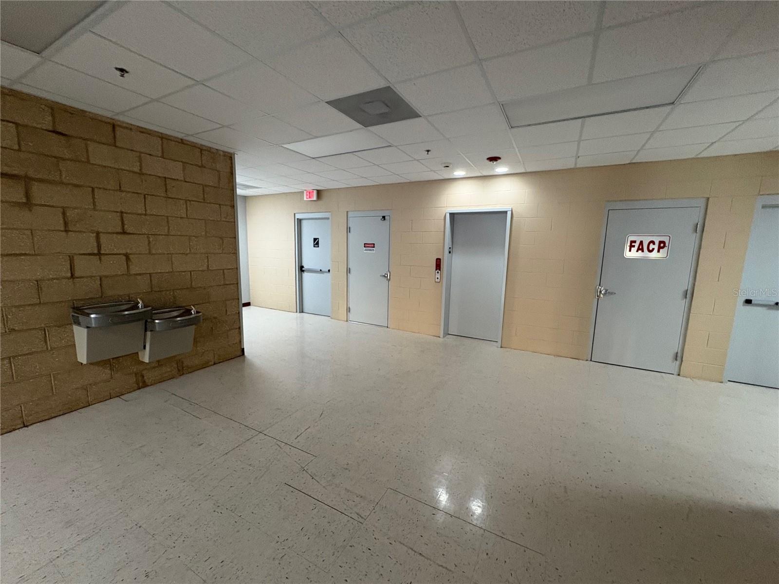 Image 3 of 19 For 13250 56th Street 102