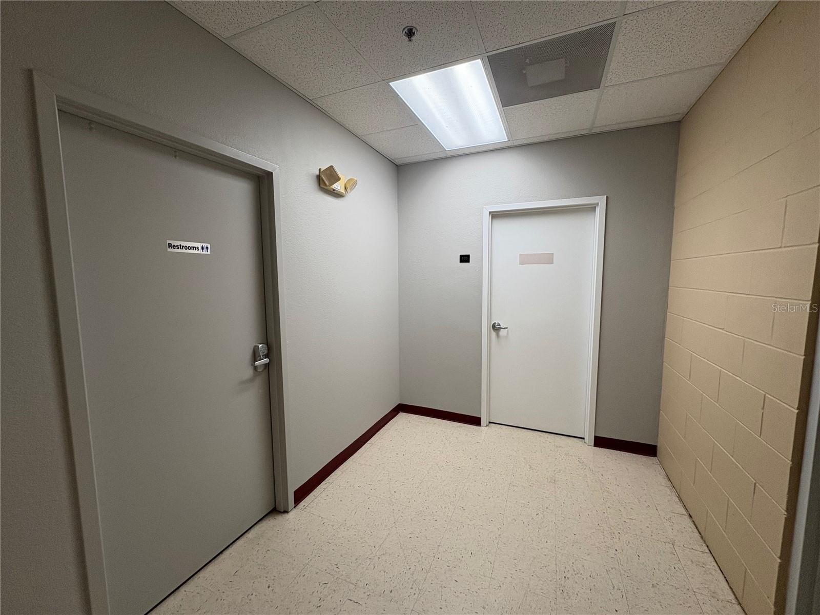 Image 4 of 19 For 13250 56th Street 102