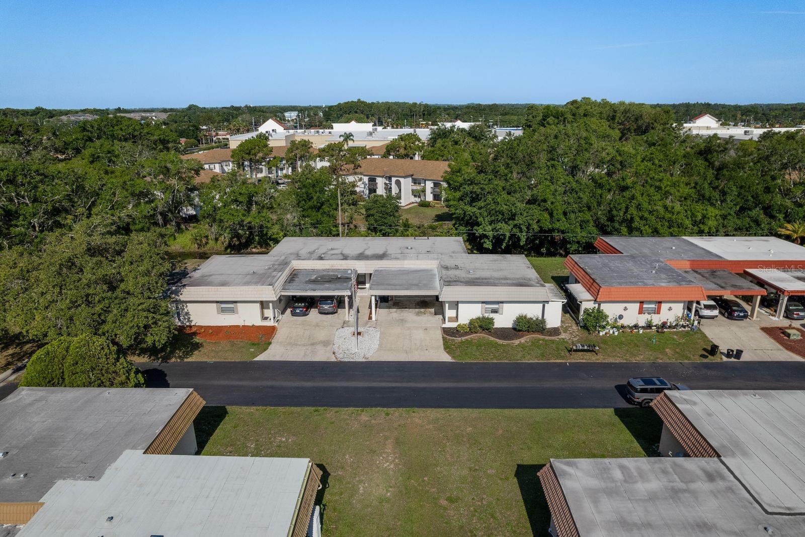 Listing photo id 30 for 4039 La Pasida Lane