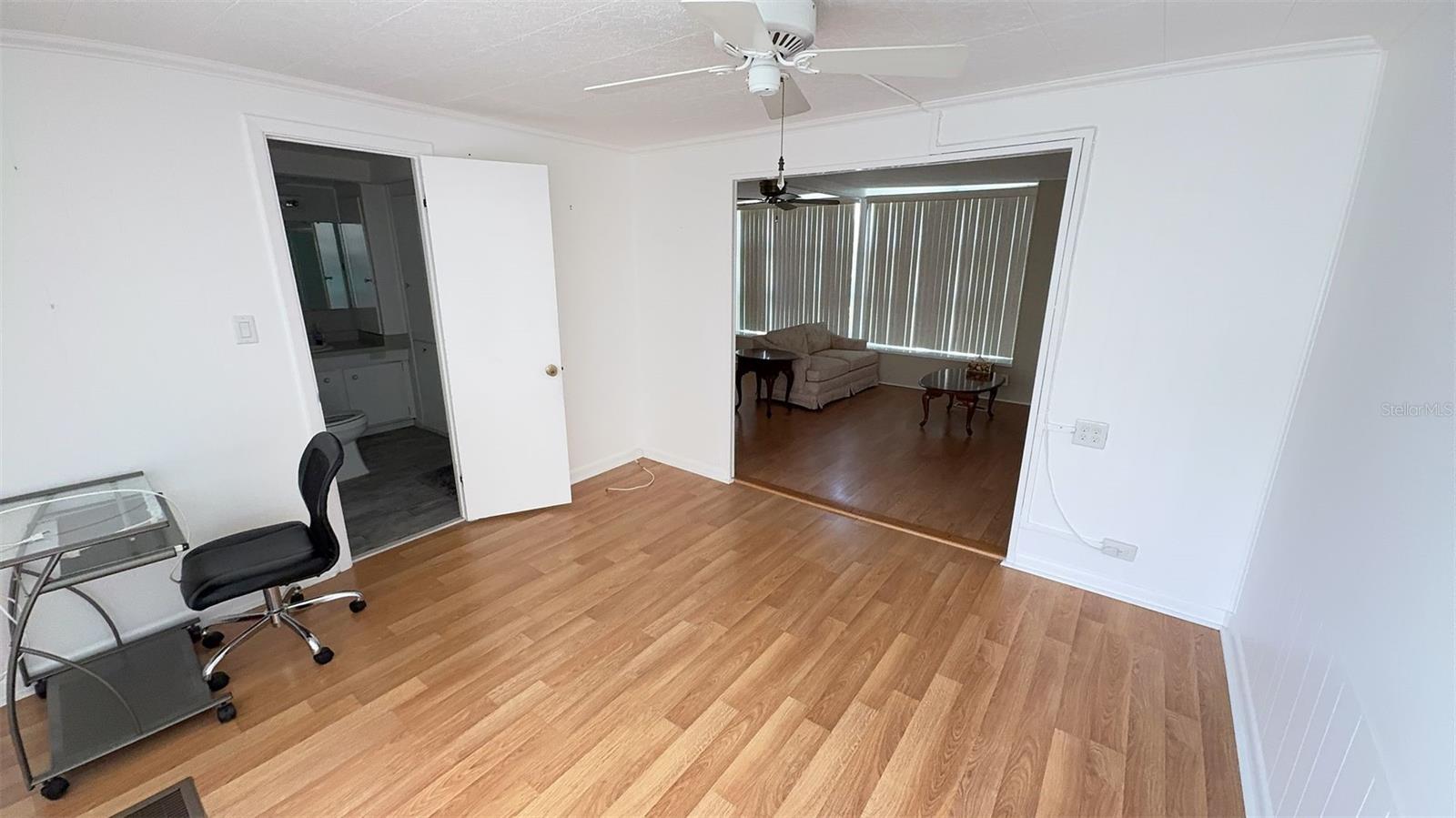 Image 16 of 51 For 4851 Gandy Boulevard B7l23