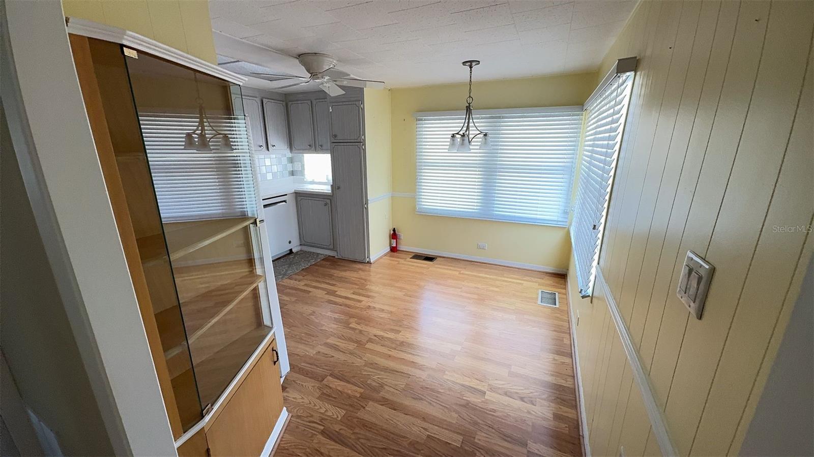 Image 29 of 51 For 4851 Gandy Boulevard B7l23