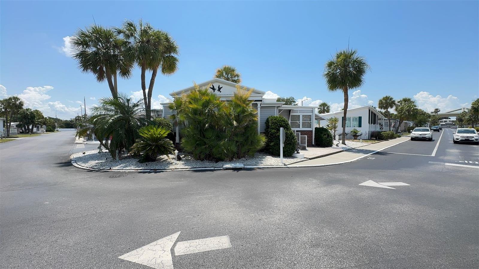 Image 3 of 51 For 4851 Gandy Boulevard B7l23