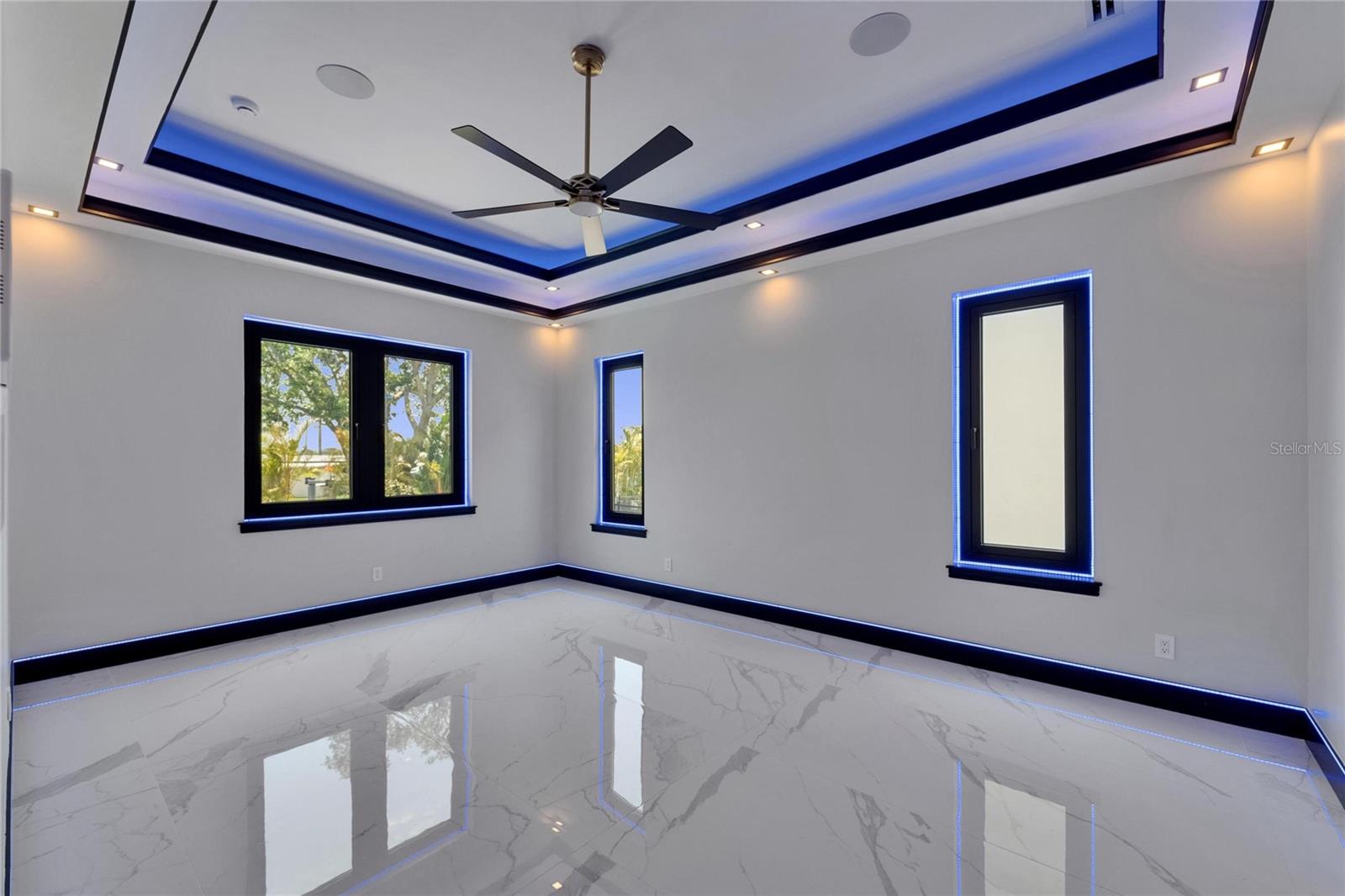 Image 32 of 85 For 6530 Simone Shores Circle