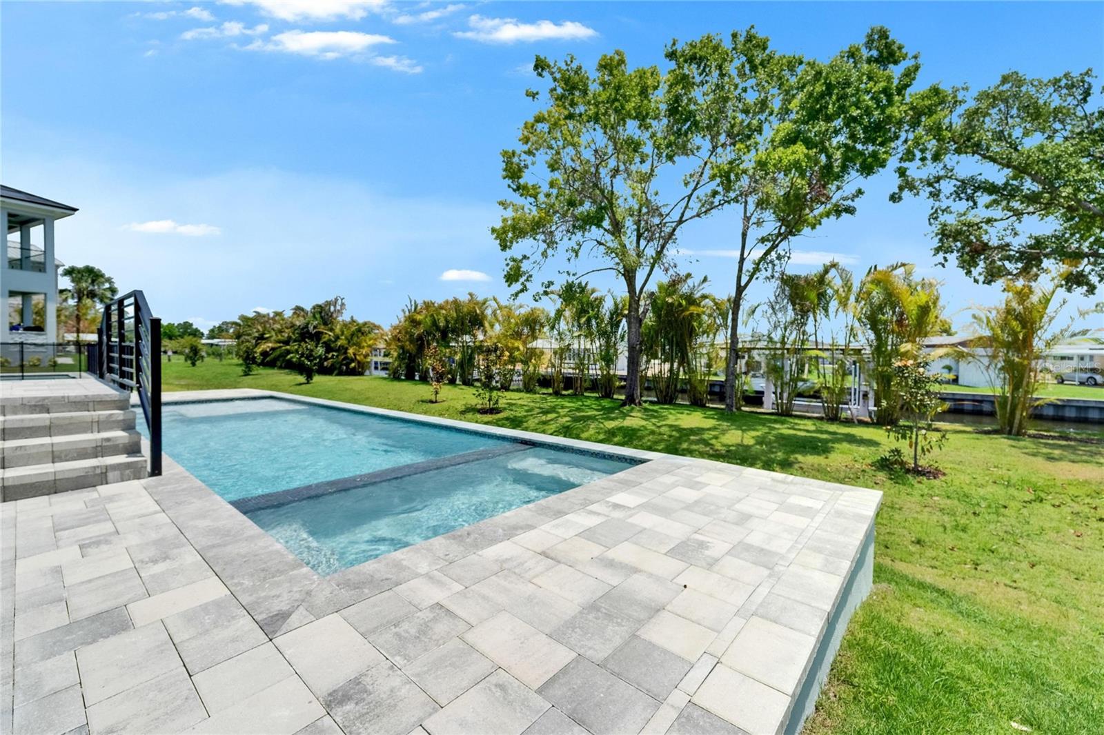 Image 73 of 85 For 6530 Simone Shores Circle