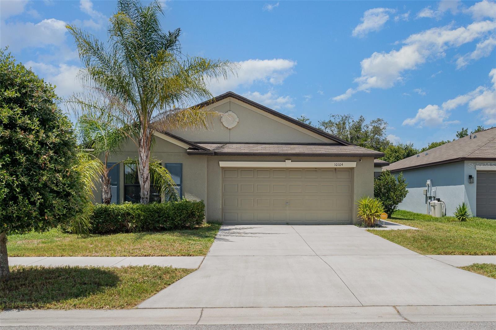 Details for 10104 Carloway Hills Drive, WIMAUMA, FL 33598