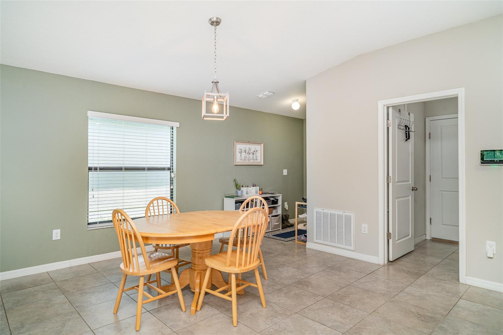 Image 10 of 29 For 10104 Carloway Hills Drive