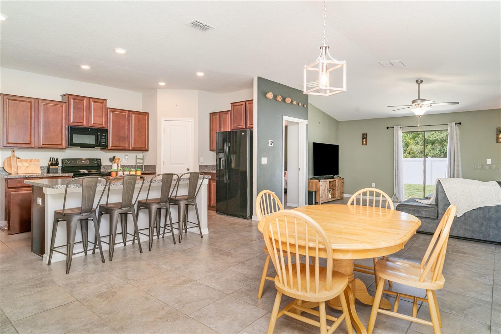 Image 11 of 29 For 10104 Carloway Hills Drive
