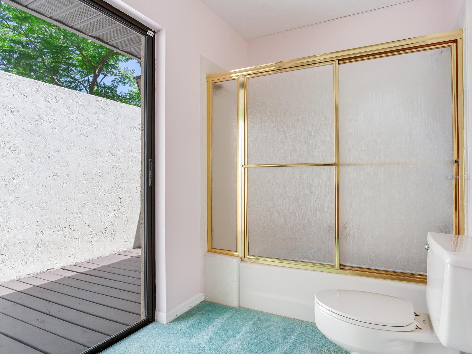 Listing photo id 15 for 2217 High Point Drive