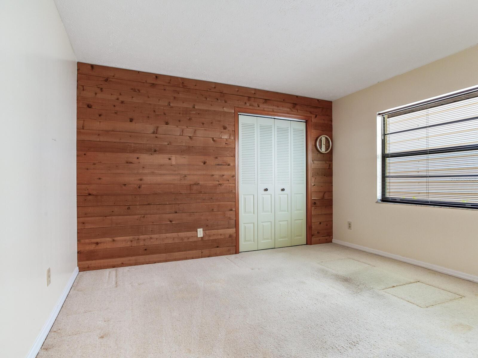 Listing photo id 30 for 2217 High Point Drive