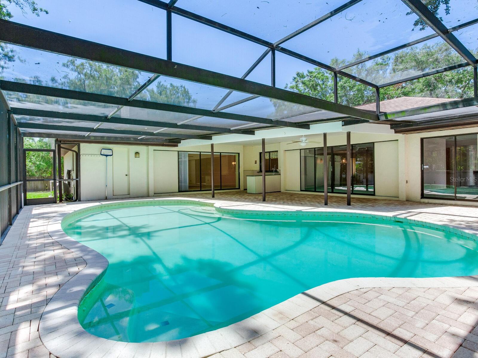 Listing photo id 34 for 2217 High Point Drive