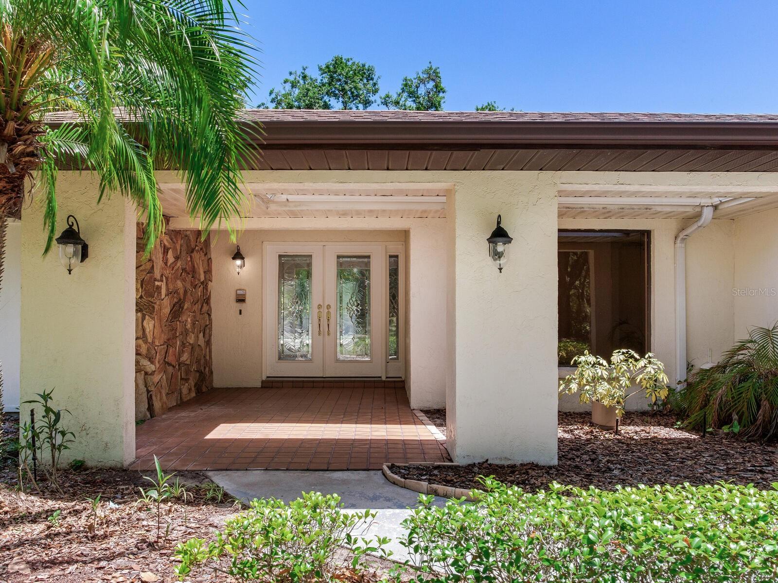 Listing photo id 3 for 2217 High Point Drive