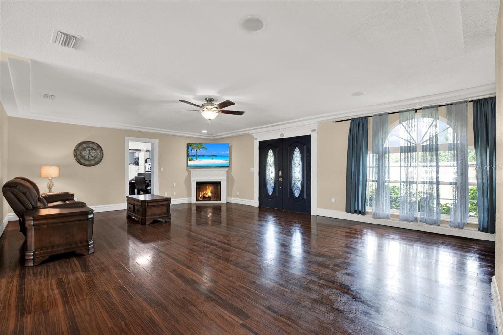 Image 4 of 56 For 6219 Wendell Drive