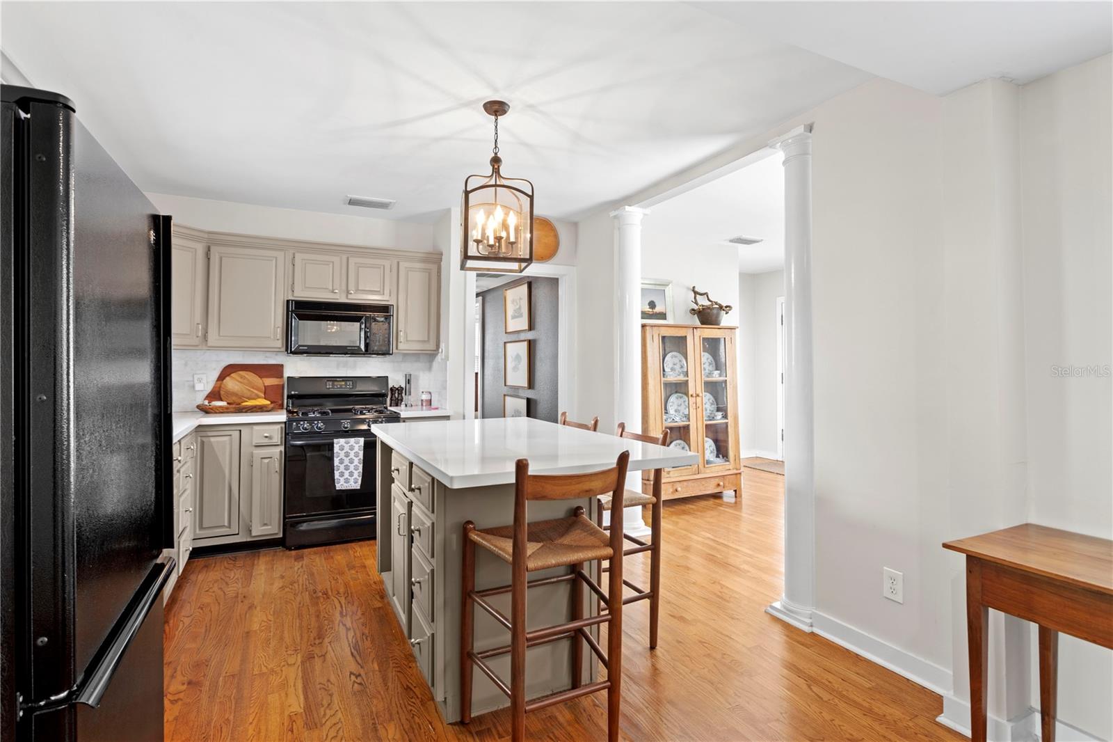 Image 12 of 40 For 3404 Leona Street