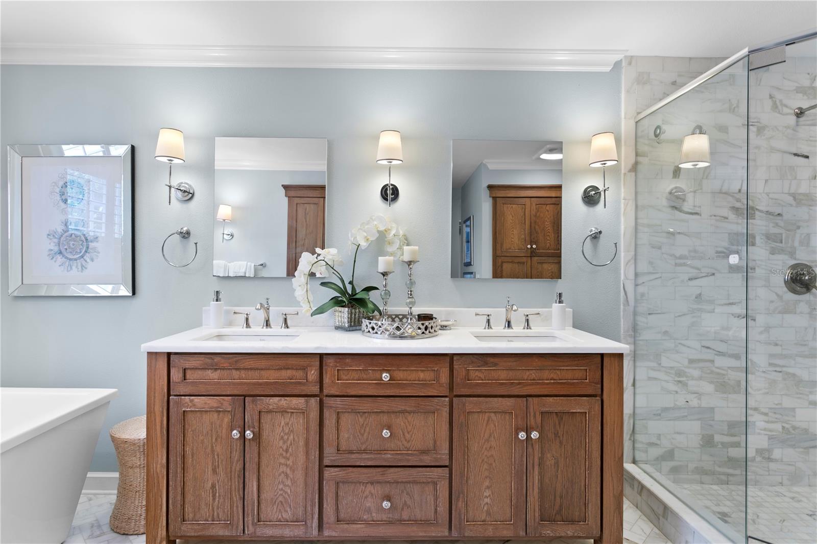 Listing photo id 36 for 2403 Sunset Drive