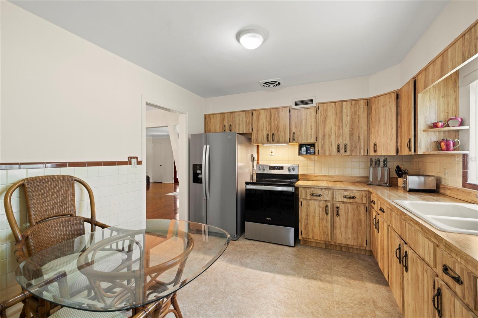 Image 12 of 60 For 5800 3rd Street S