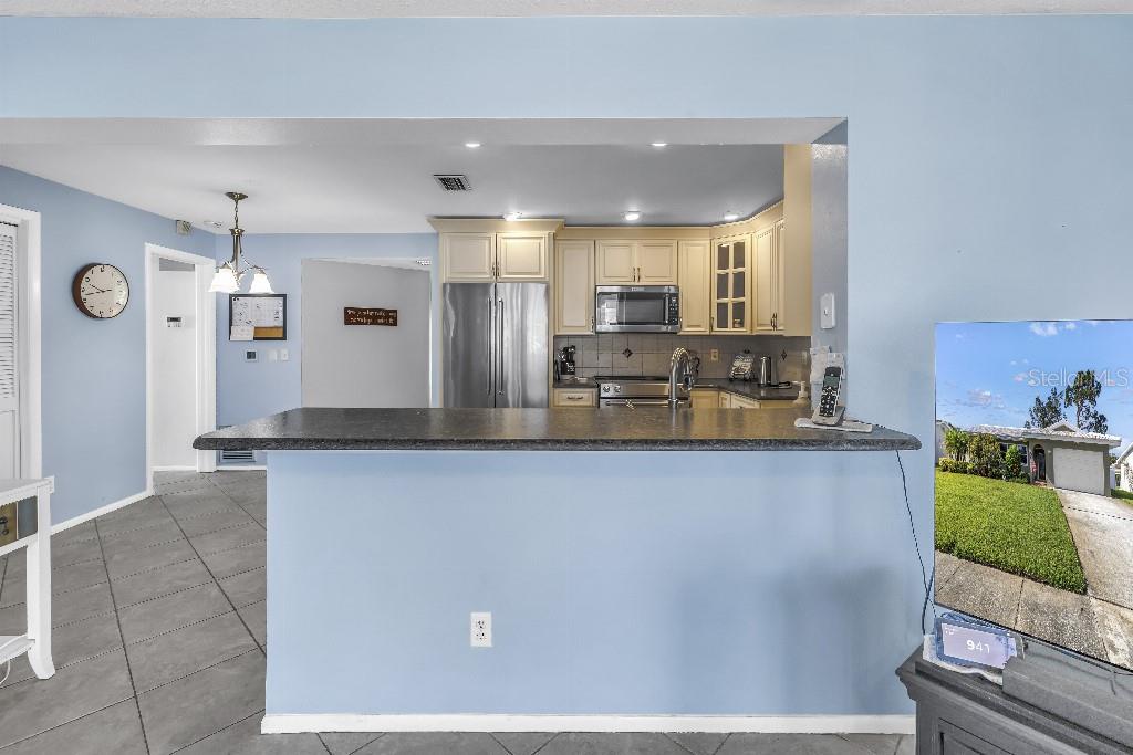 Image 20 of 47 For 13000 90th Avenue