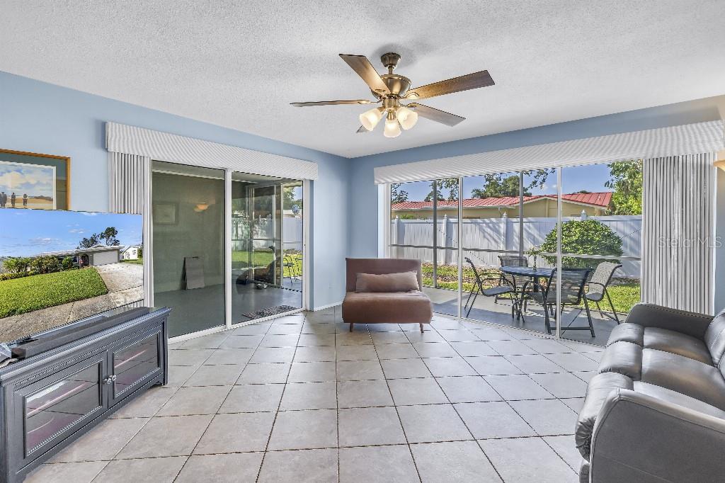 Image 21 of 47 For 13000 90th Avenue