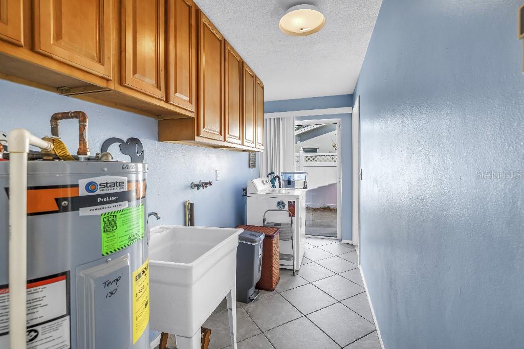 Image 34 of 47 For 13000 90th Avenue