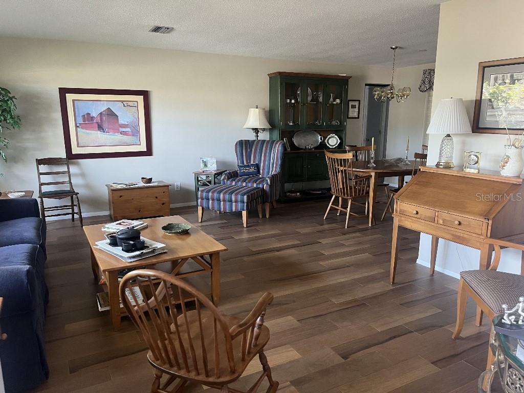 Image 4 of 11 For 13000 90th Avenue