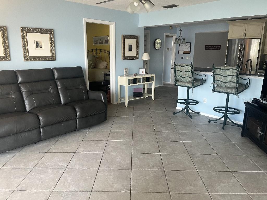 Image 5 of 11 For 13000 90th Avenue