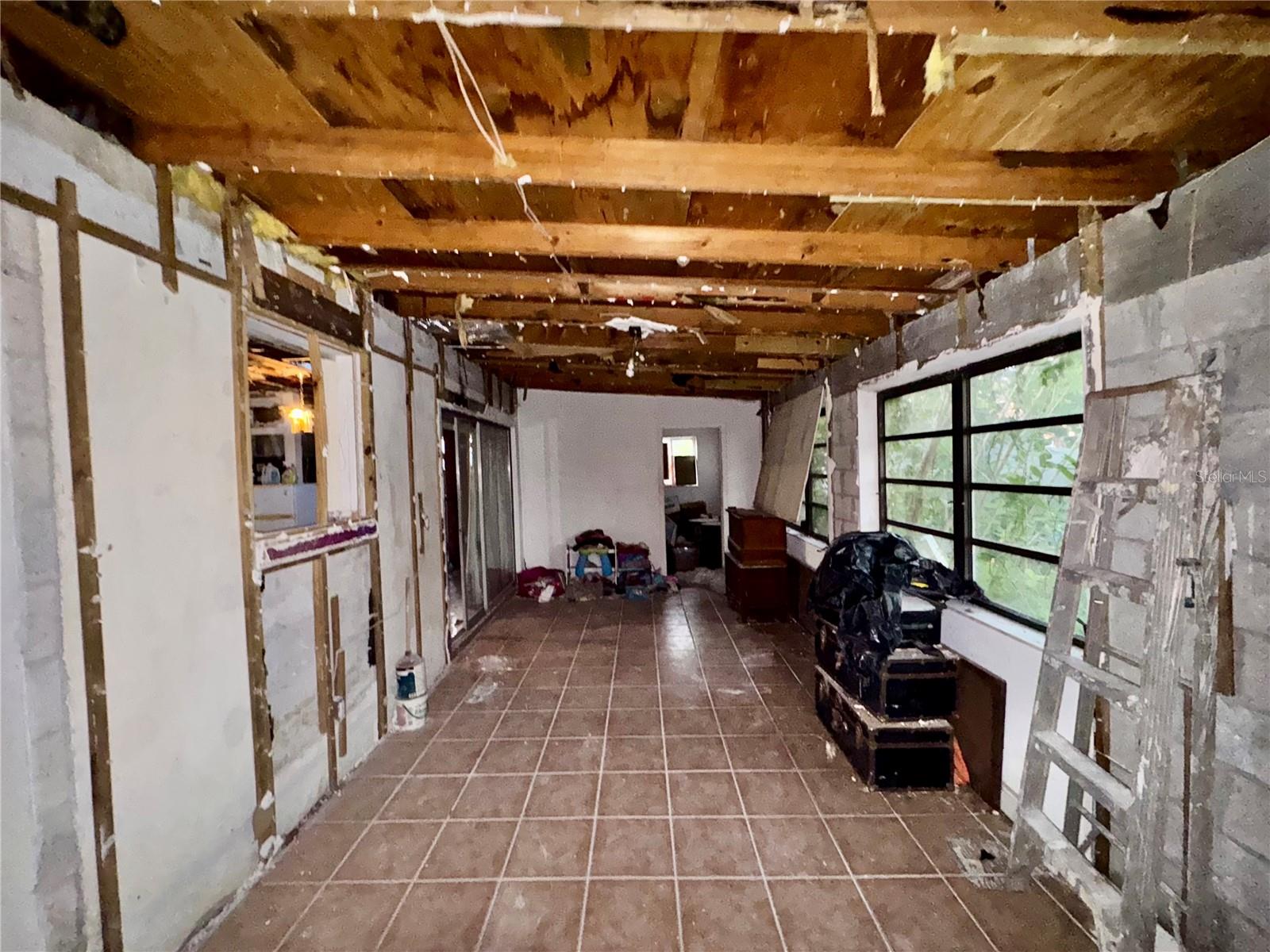 Image 15 of 31 For 17781 113th Avenue