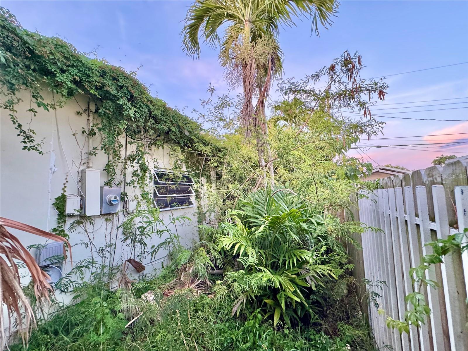 Image 21 of 31 For 17781 113th Avenue