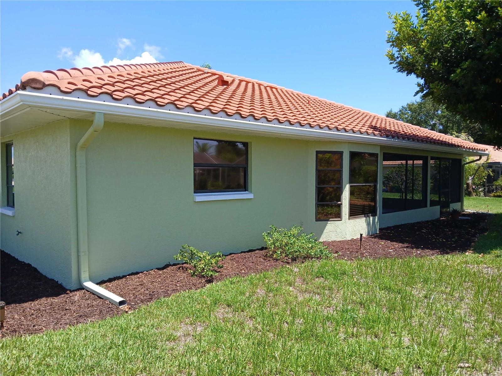 Image 3 of 20 For 405 Lemonwood Drive