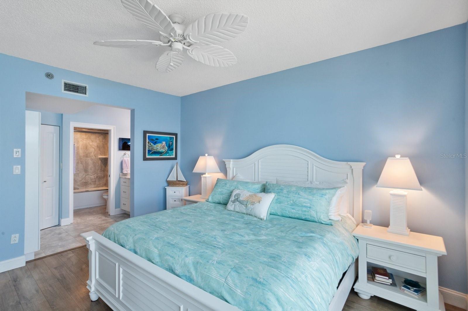 Image 10 of 58 For 7912 Sailboat Key Boulevard S 108