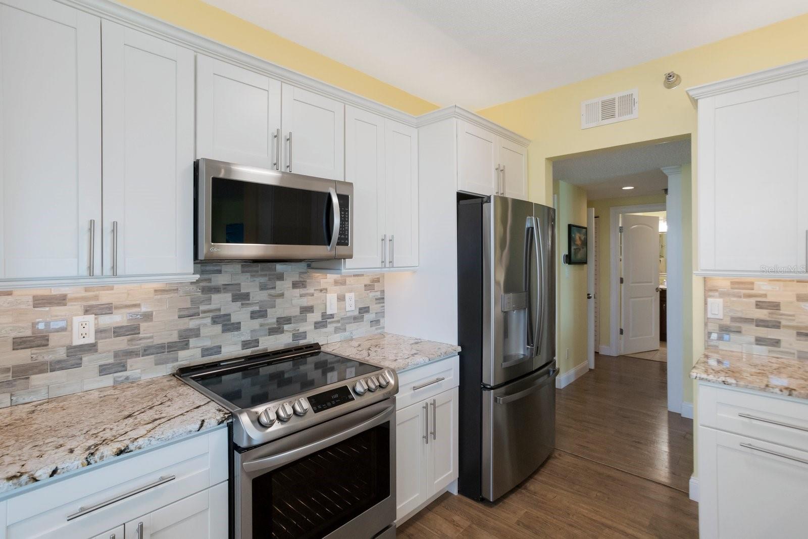 Image 7 of 58 For 7912 Sailboat Key Boulevard S 108