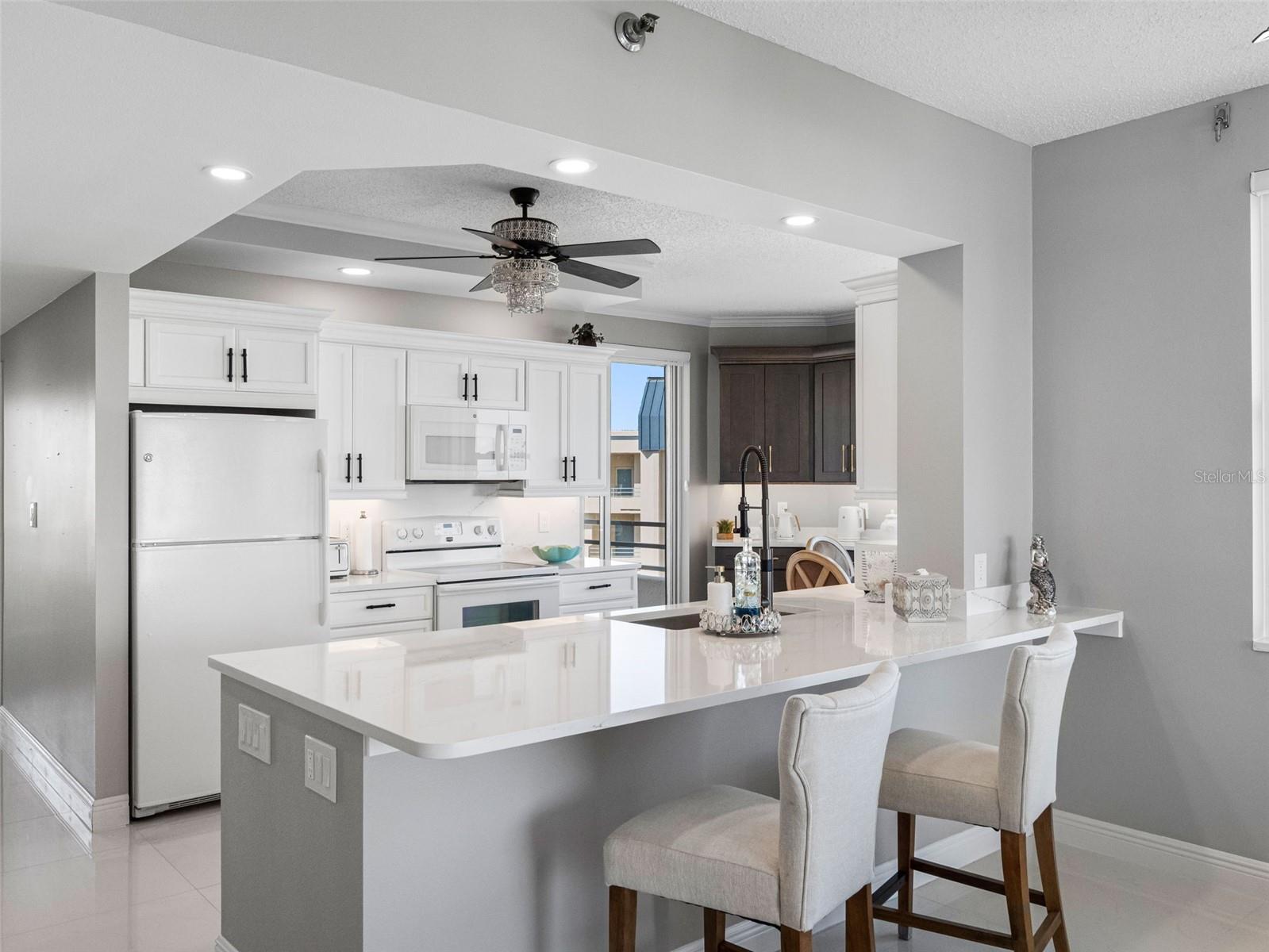 Image 22 of 76 For 7979 Sailboat Key Boulevard S 601